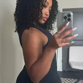 roamingwithreyna nude #0009