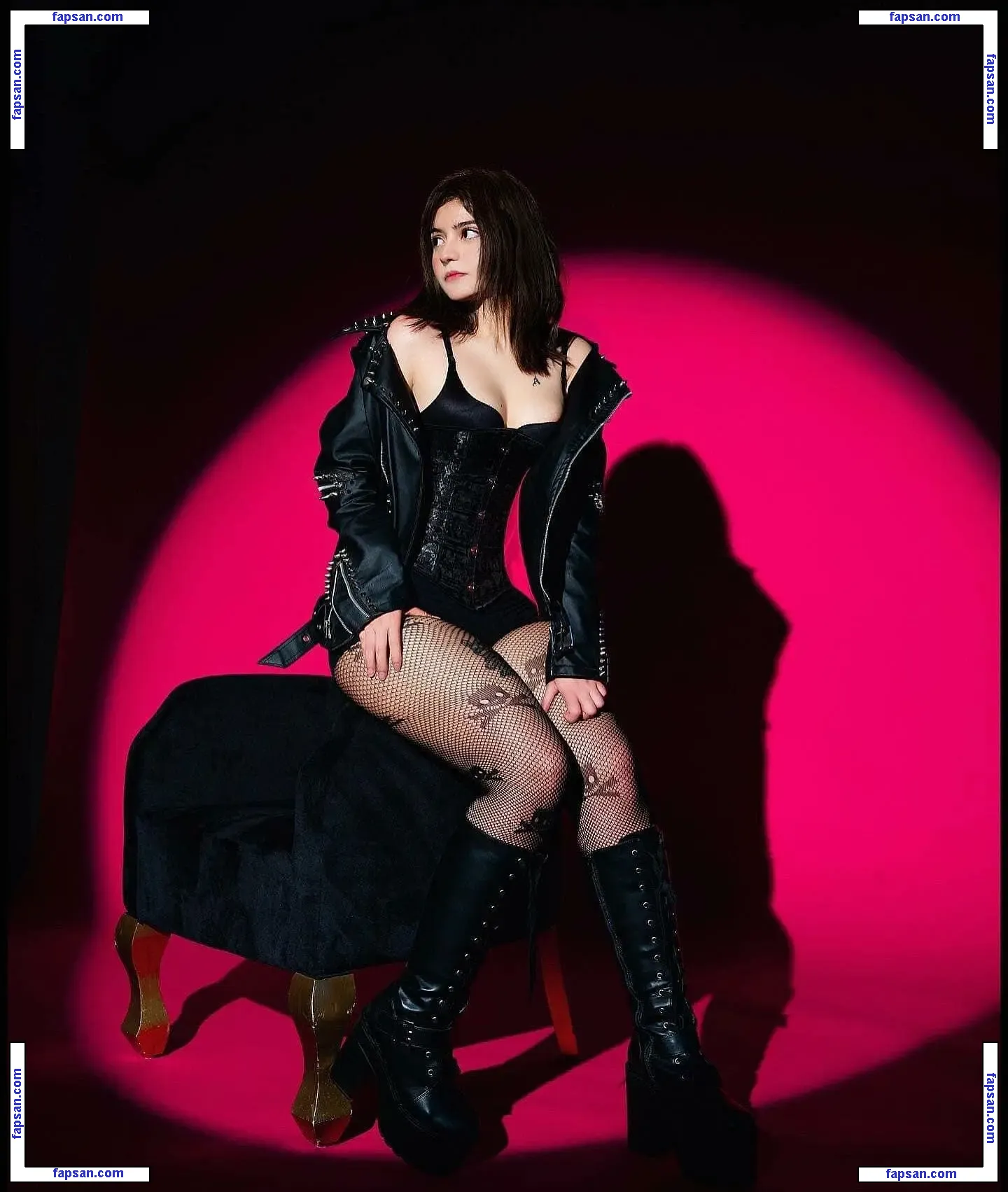 Roberta Gonzalez nude photo #0006 from OnlyFans