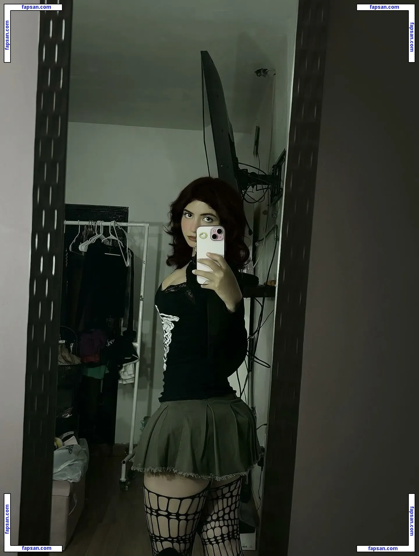 Roberta Gonzalez nude photo #0008 from OnlyFans