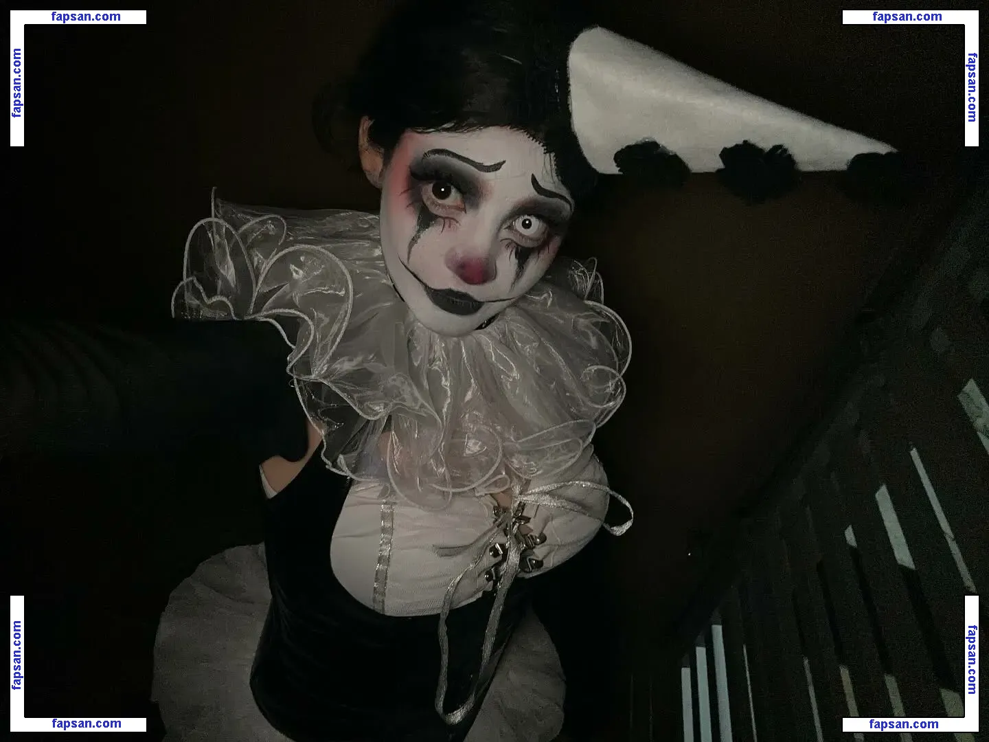 Roberta Gonzalez nude photo #0010 from OnlyFans