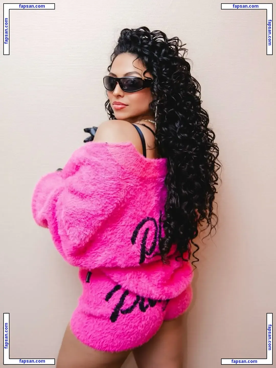 Robin Roxette голая фото #0032 с Онлифанс