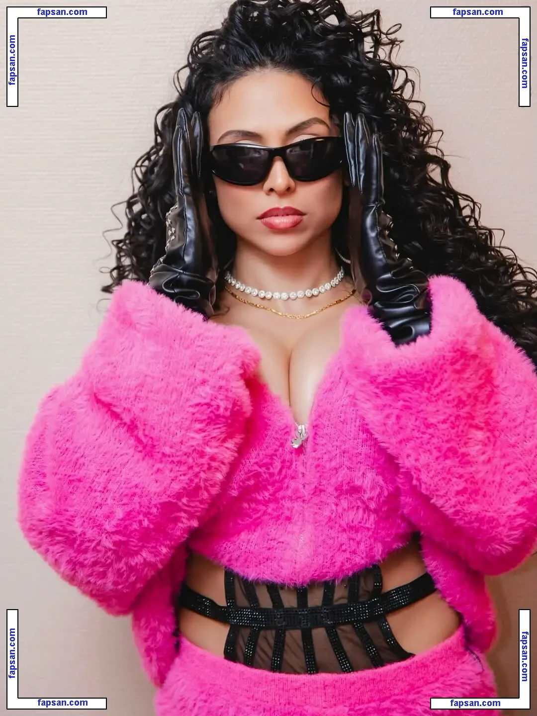 Robin Roxette голая фото #0035 с Онлифанс