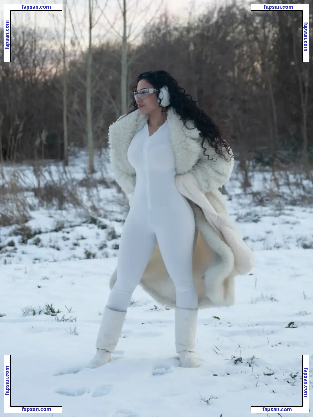 Robin Roxette голая фото #0049 с Онлифанс