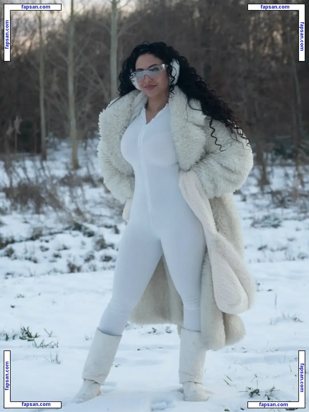 Robin Roxette голая фото #0050 с Онлифанс