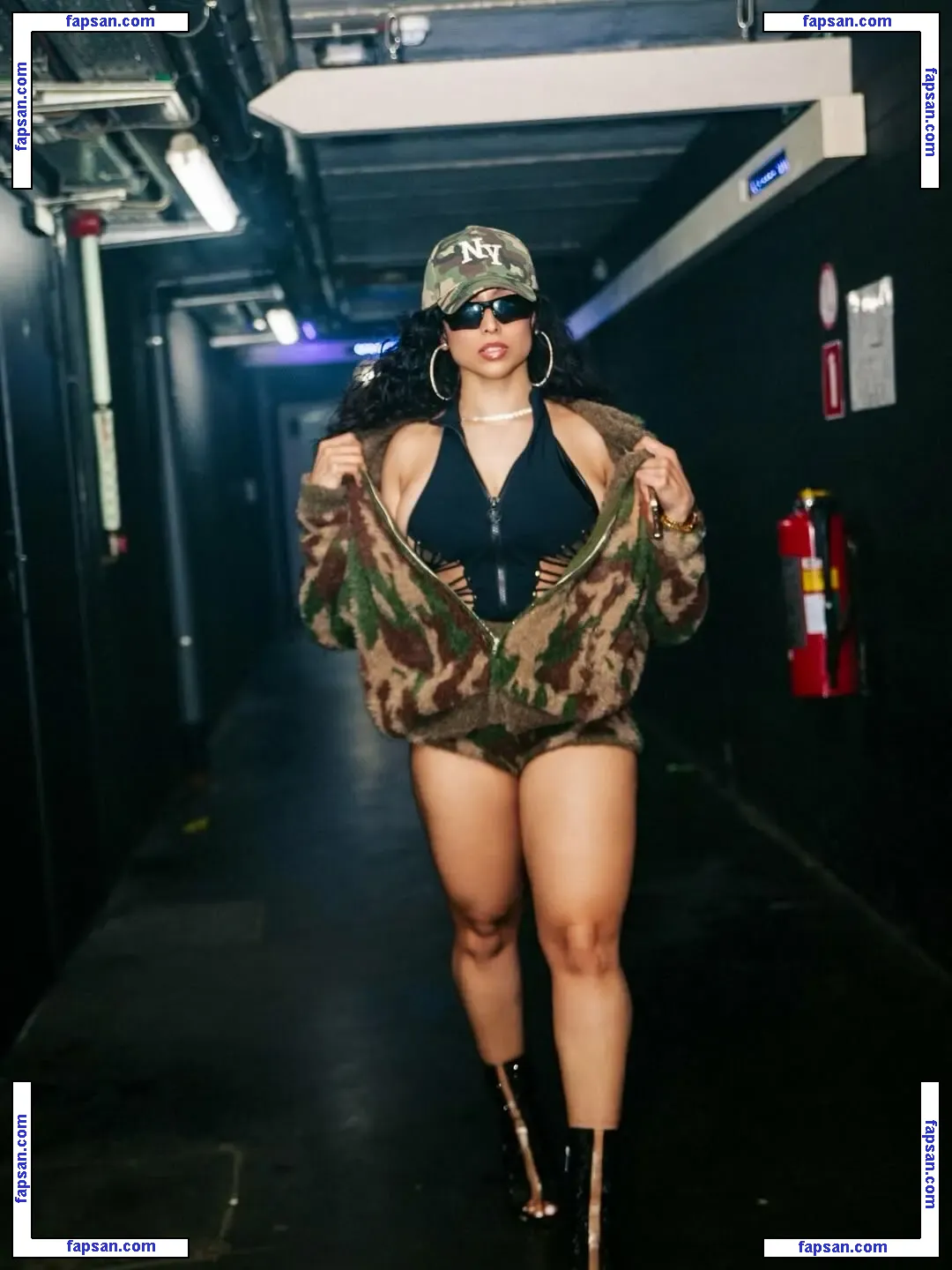 Robin Roxette голая фото #0056 с Онлифанс