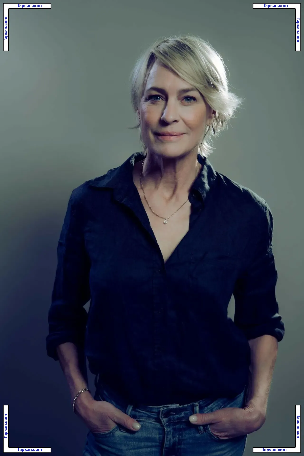 Robin Wright голая фото #0428 с Онлифанс