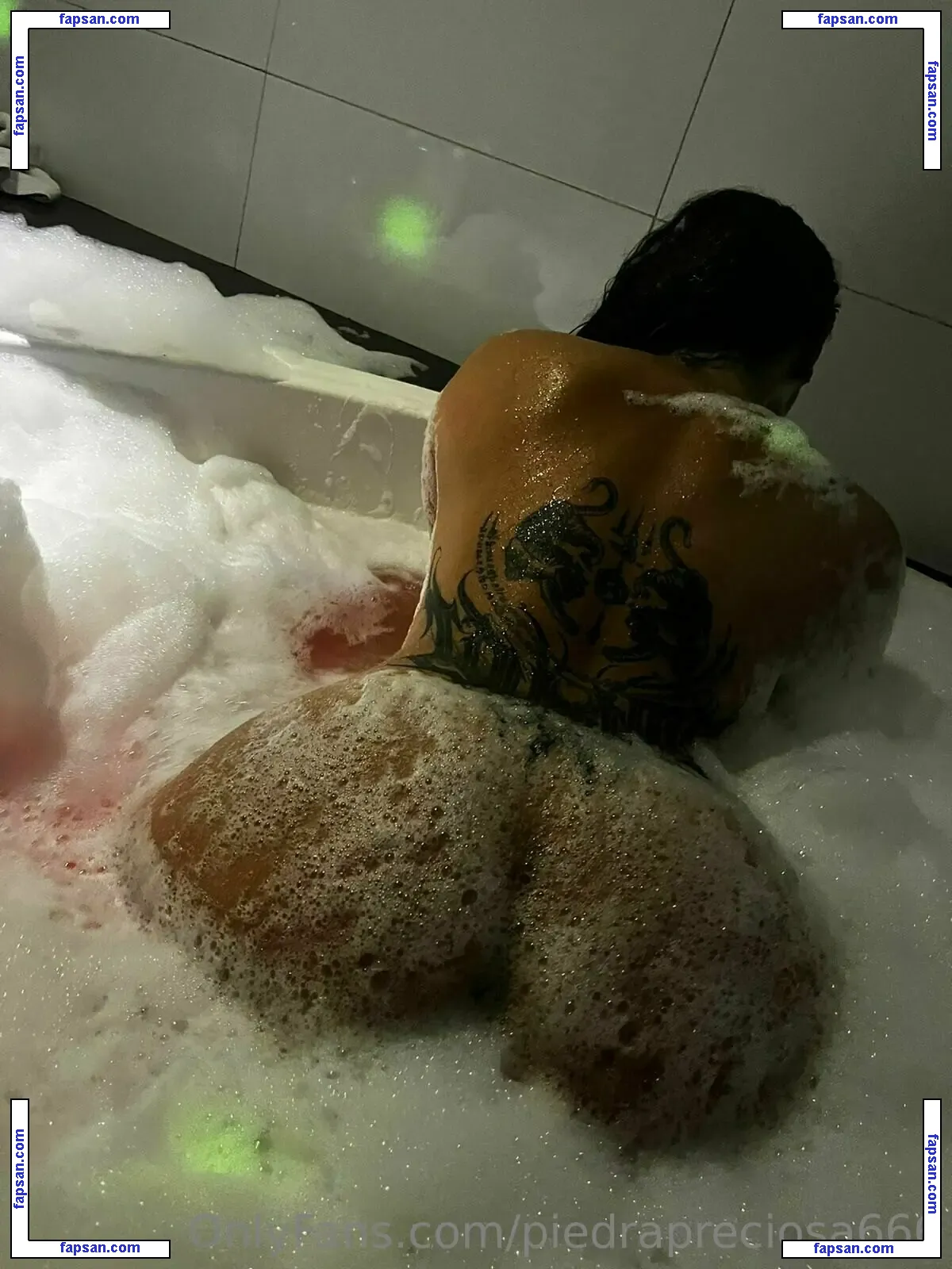 rockandlovexx nude photo #0002 from OnlyFans
