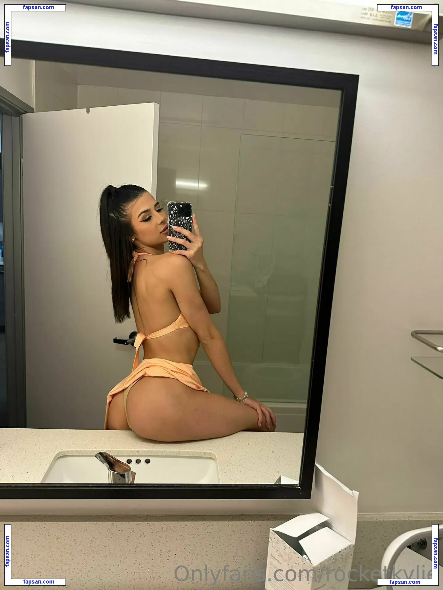 rocketkylie nude photo #0055 from OnlyFans