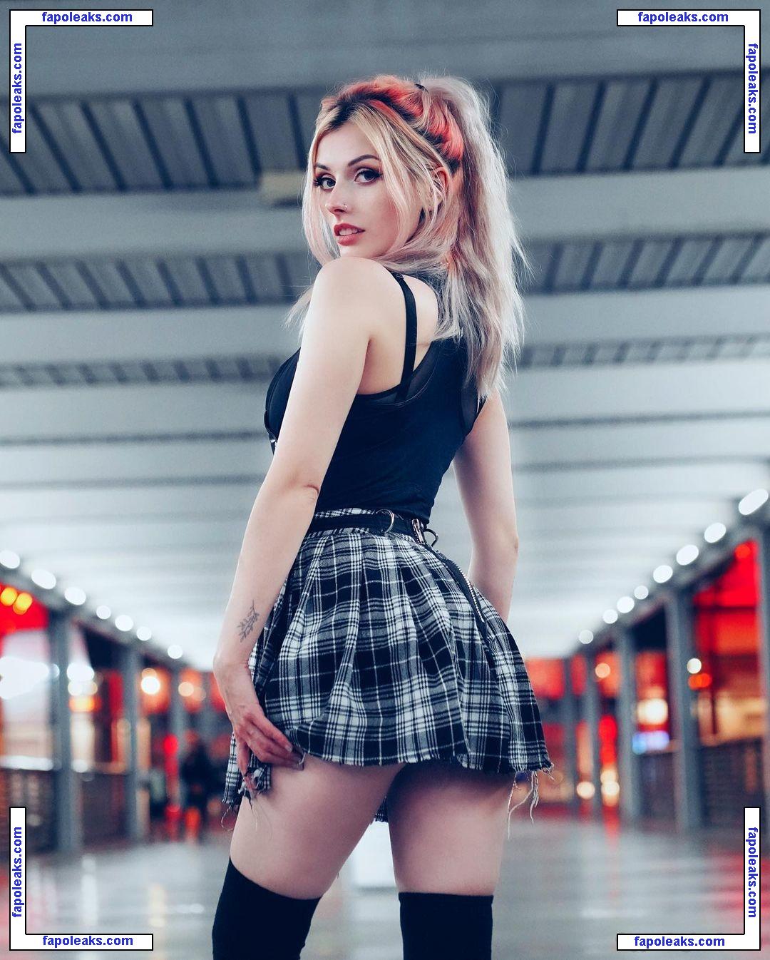 Rolyatistaylor nude photo #0250 from OnlyFans