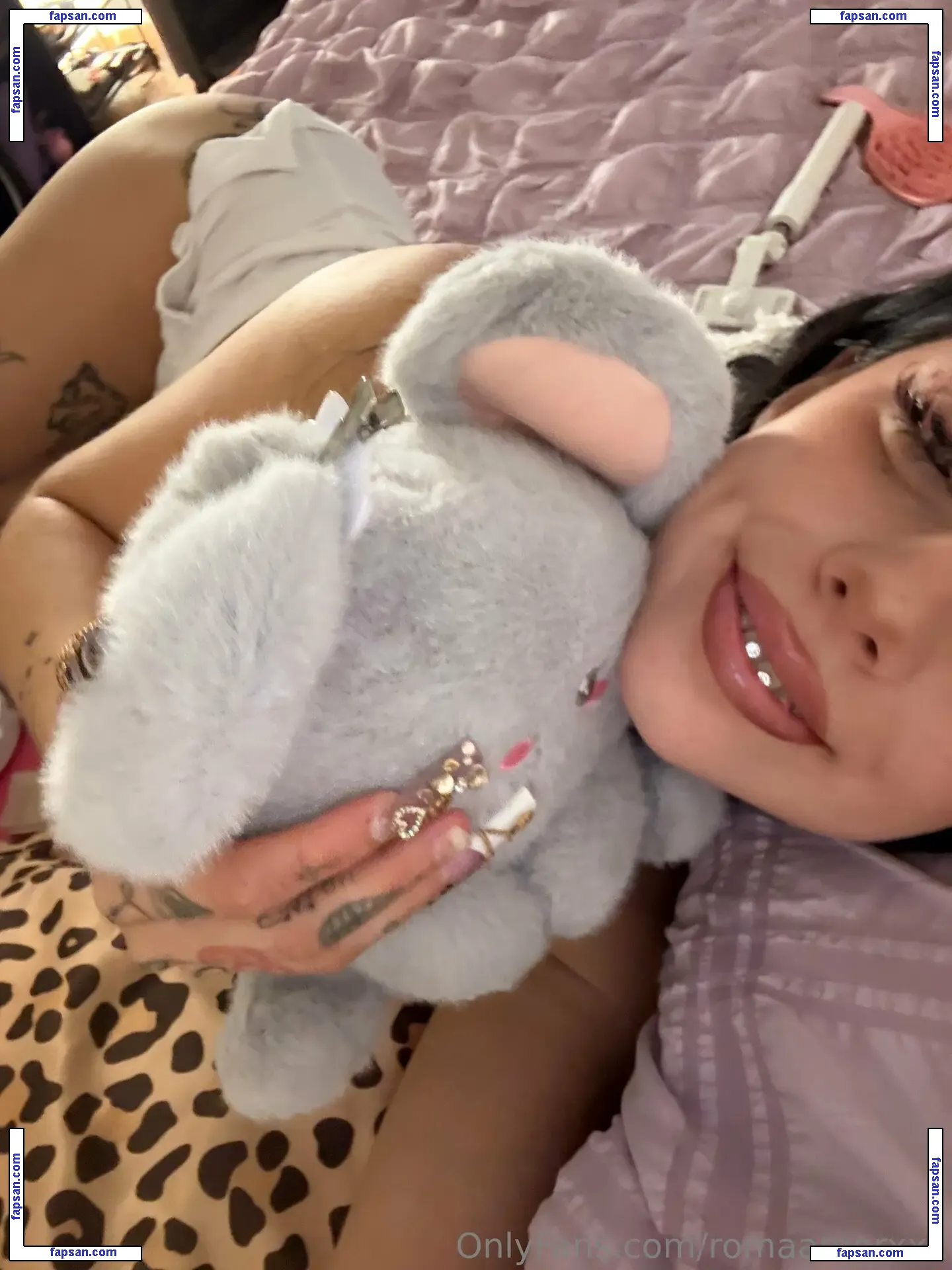romaamorxxx nude photo #0168 from OnlyFans