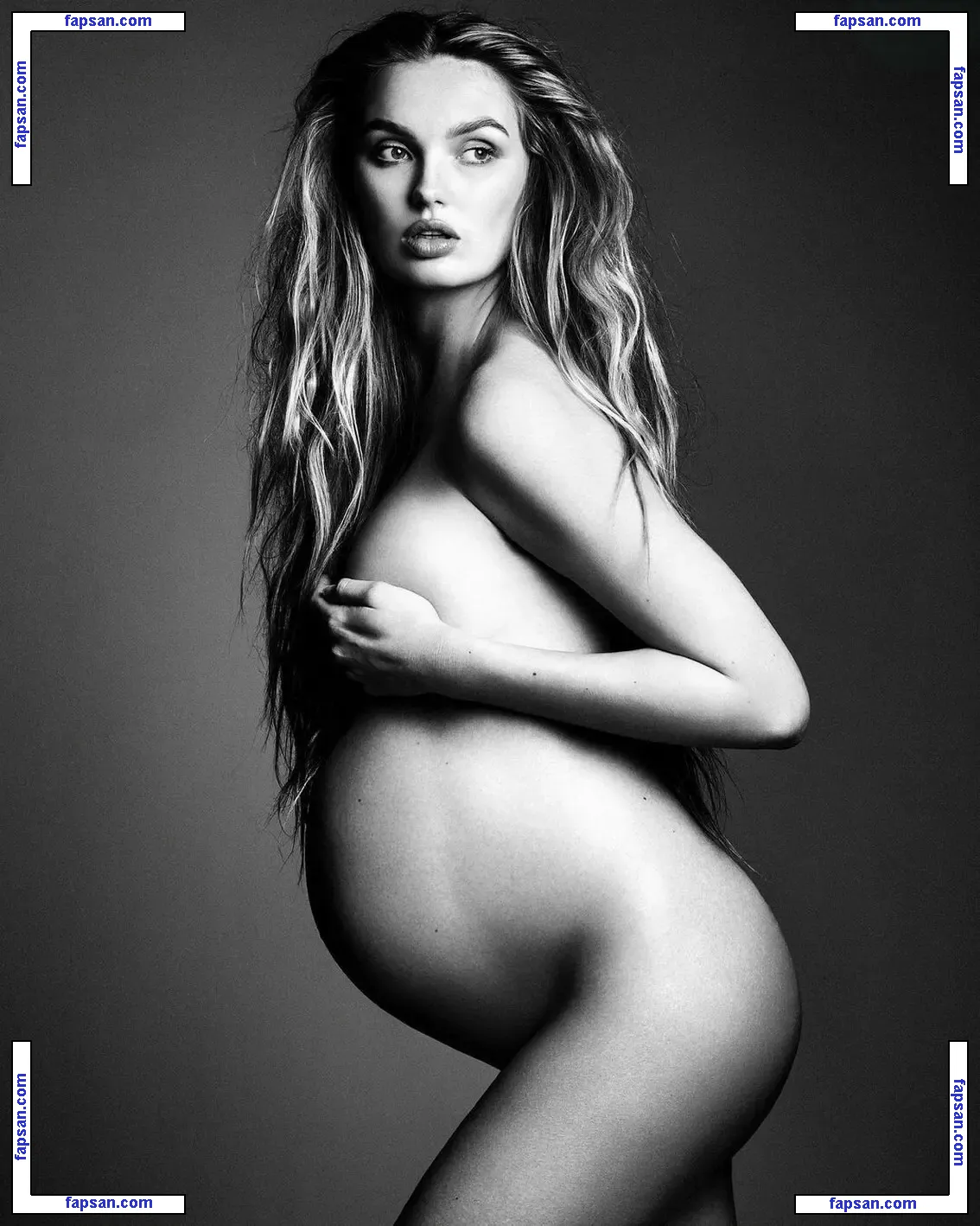 Romee Strijd голая фото #0929 с Онлифанс