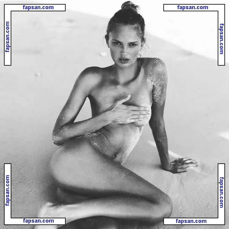 Romee Strijd голая фото #0931 с Онлифанс