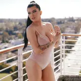 Romi Rain голая #0732