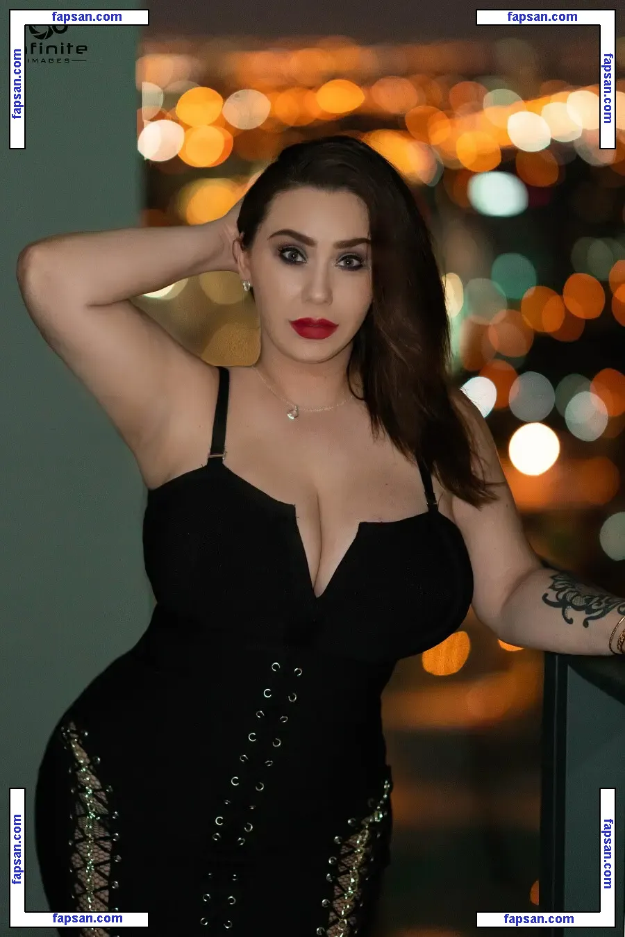 Romichase nude photo #0171 from OnlyFans