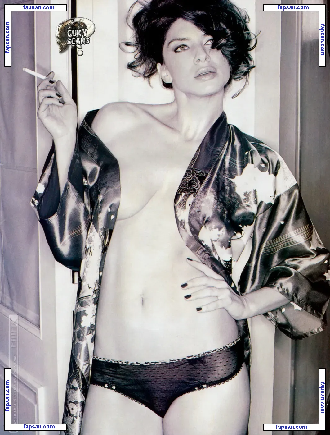 Romina Gaetani голая фото #0006 с Онлифанс