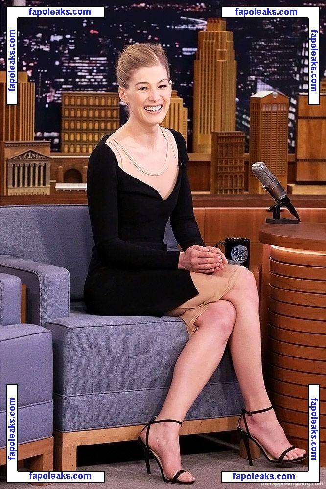 Rosamund Pike / mspike nude photo #0375 from OnlyFans