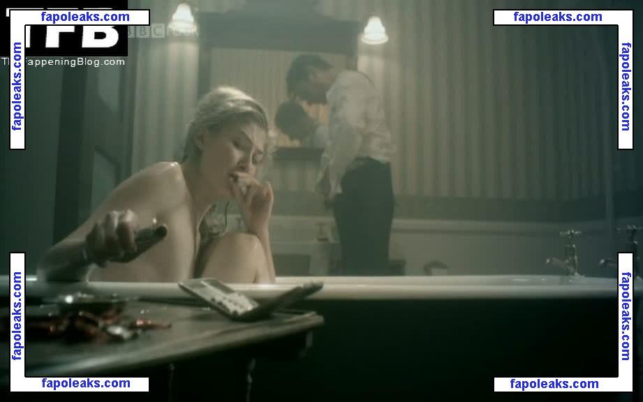 Rosamund Pike / mspike nude photo #0454 from OnlyFans