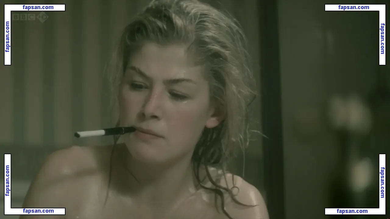 Rosamund Pike nude photo #0457 from OnlyFans