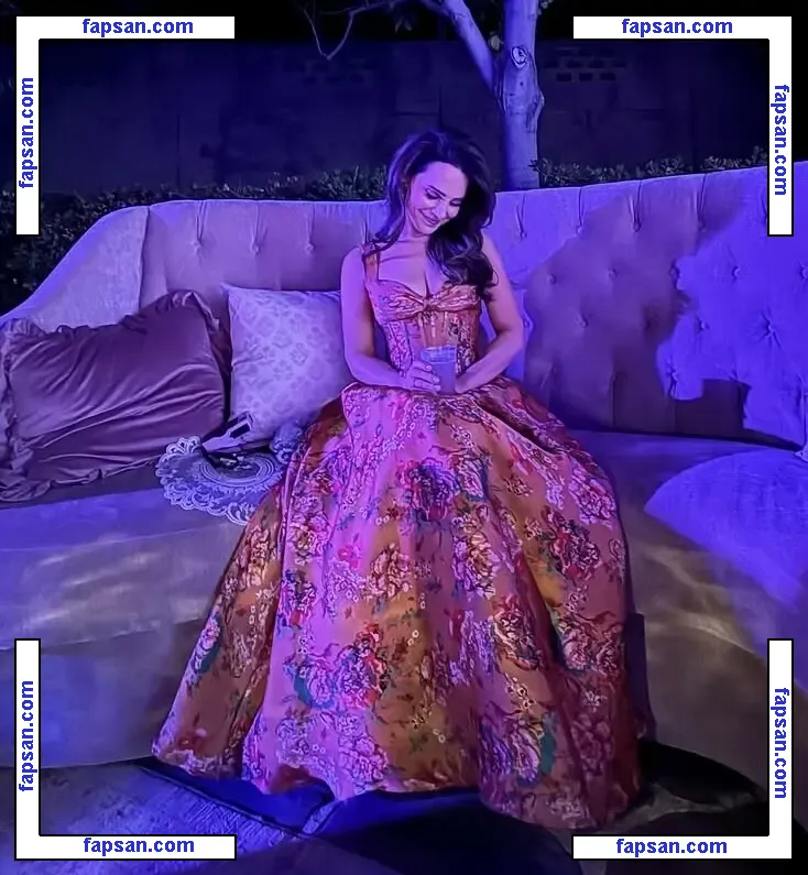 Rosanna Pansino nude photo #0279 from OnlyFans
