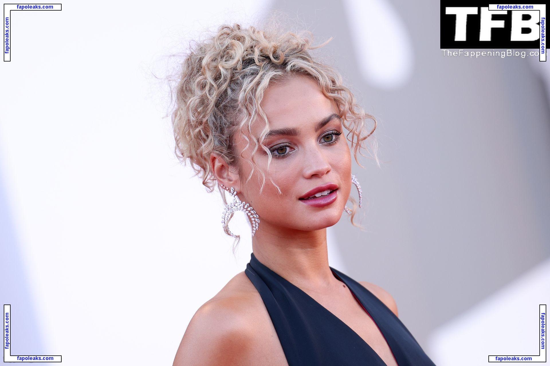 Rose Bertram / rose_bertram голая фото #1147 с Онлифанс