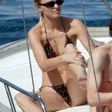 Rose Depp голая #0011