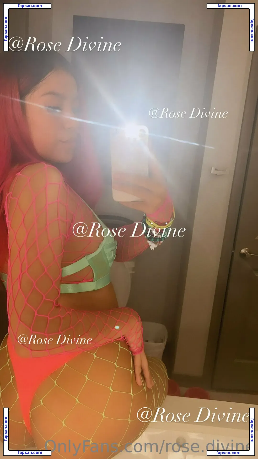 Rose Divine nude photo #0060 from OnlyFans