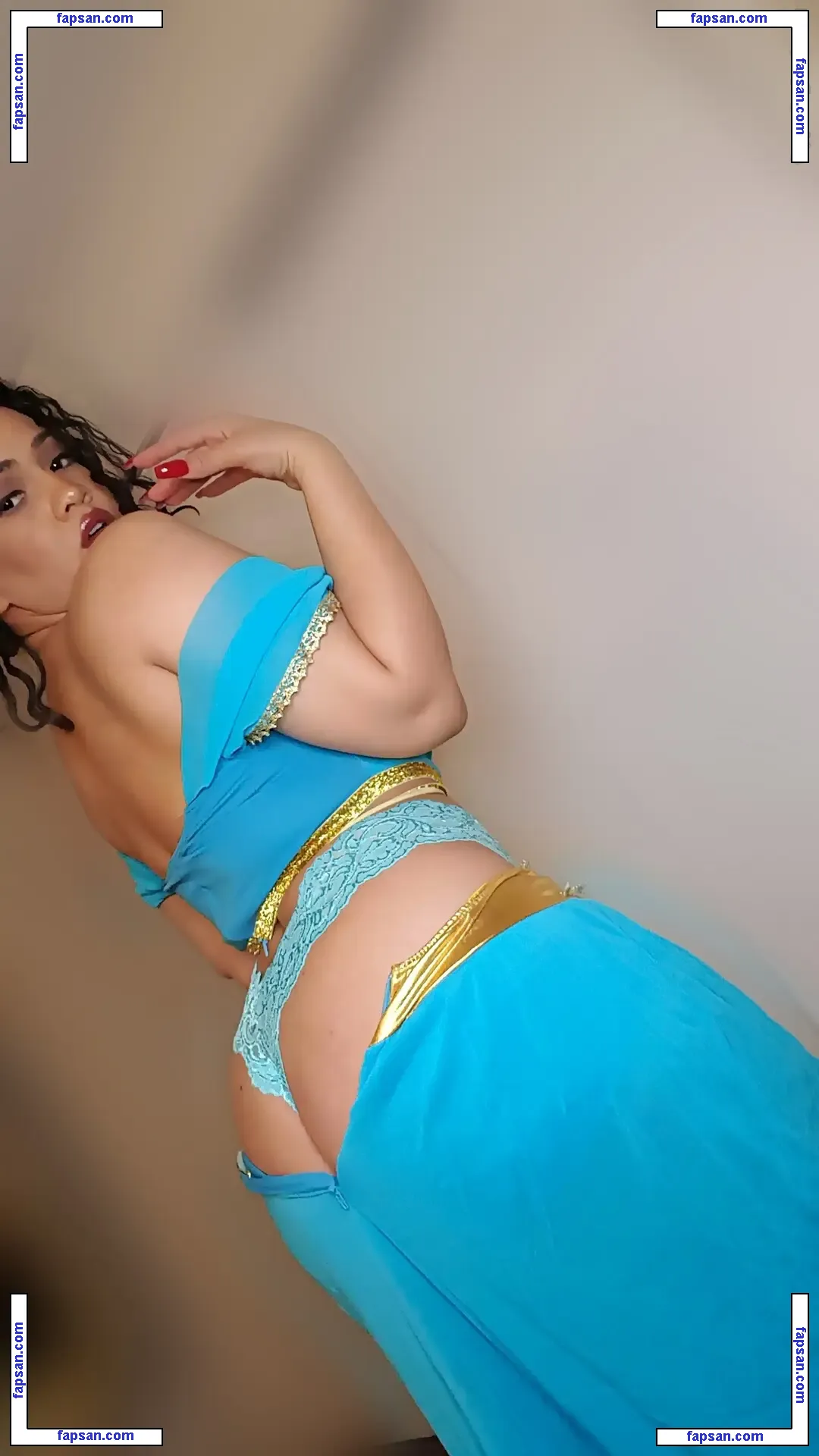 Rose In Borderland nude photo #0011 from OnlyFans