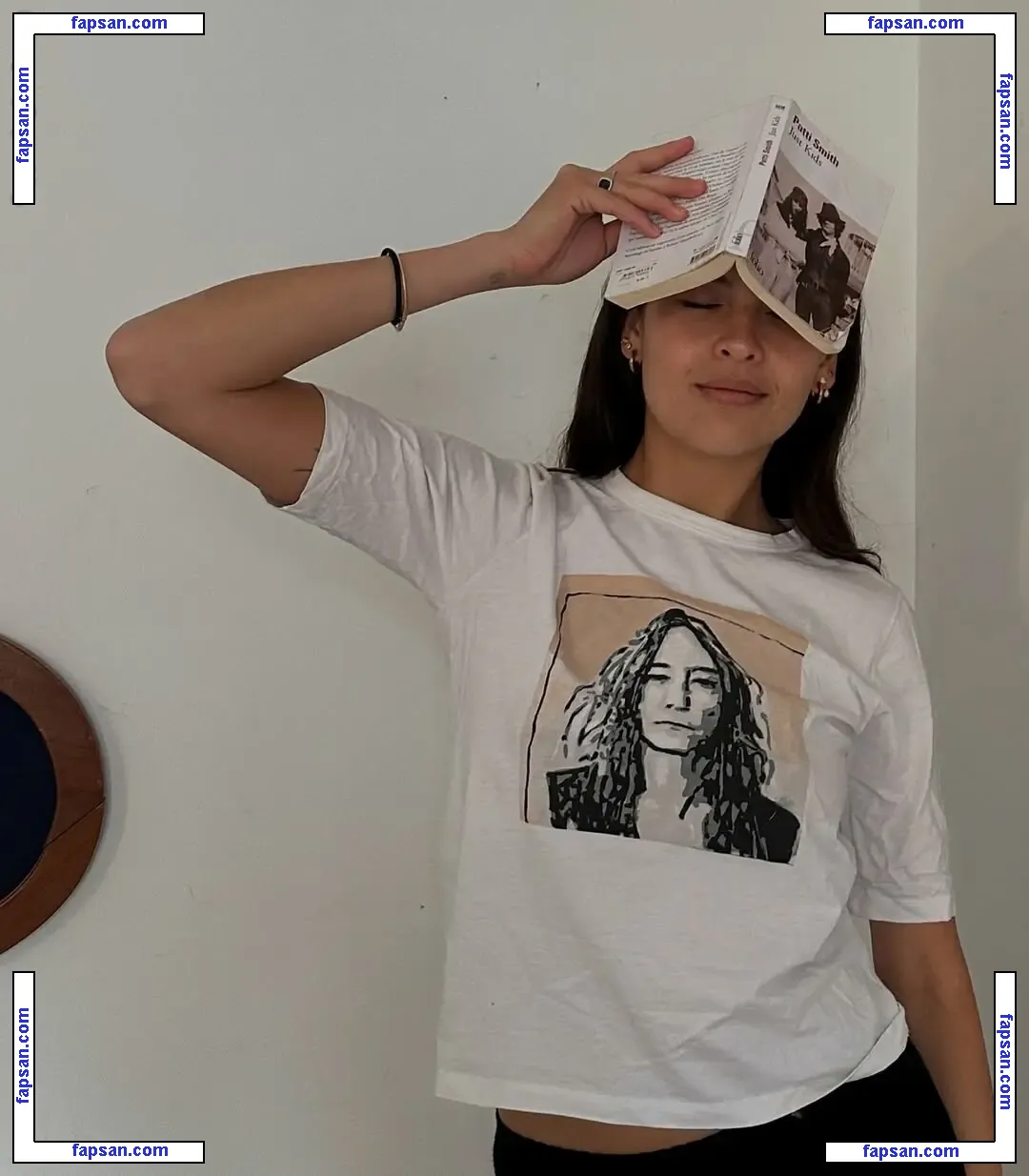 Rose Kely голая фото #0001 с Онлифанс