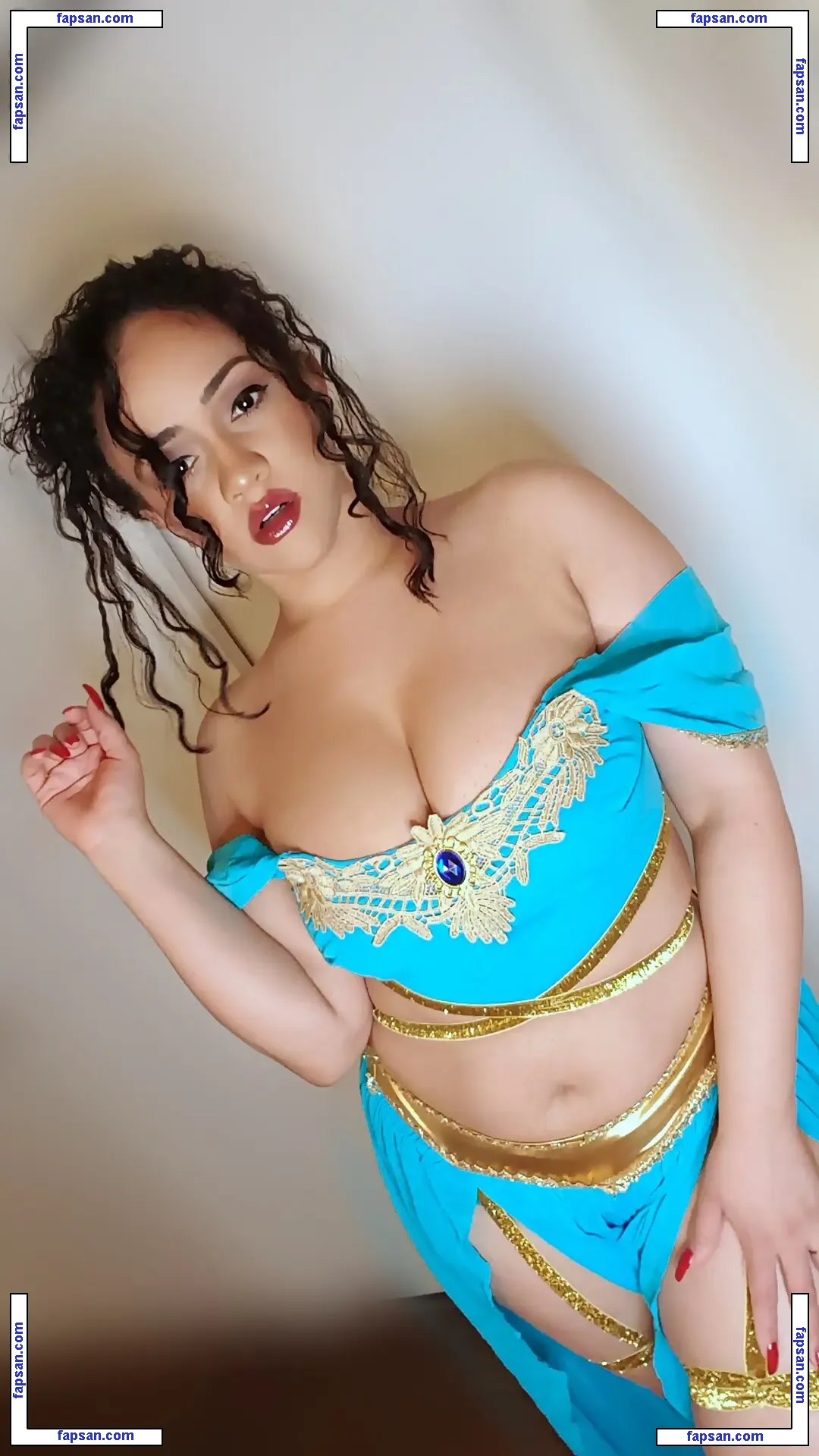 Rose Lebeau nude photo #0007 from OnlyFans