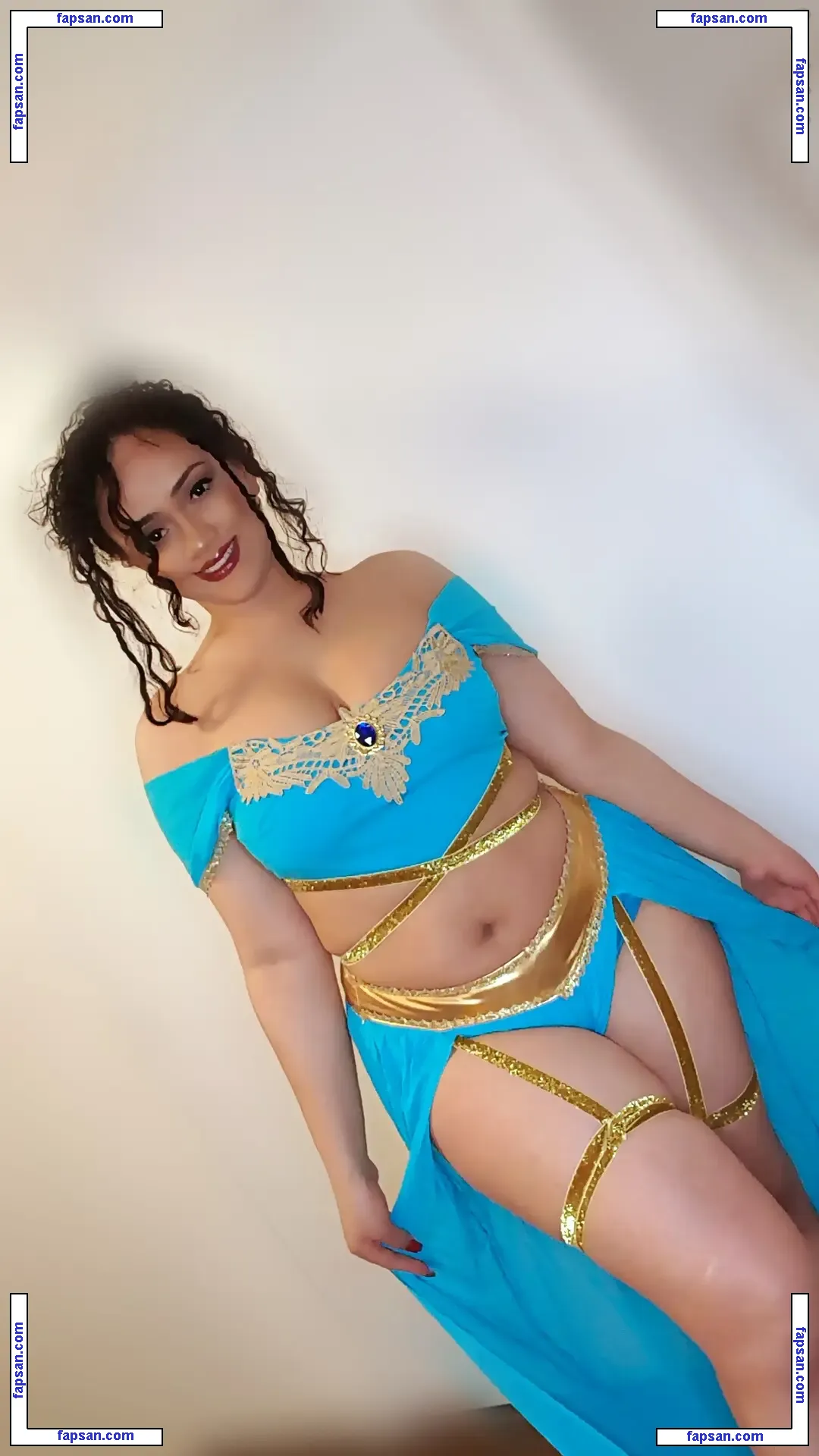 Rose Lebeau nude photo #0016 from OnlyFans