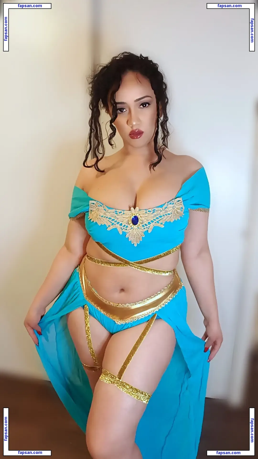 Rose Lebeau nude photo #0019 from OnlyFans