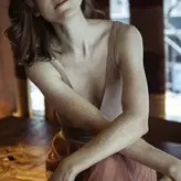 Rose Leslie nude #0014