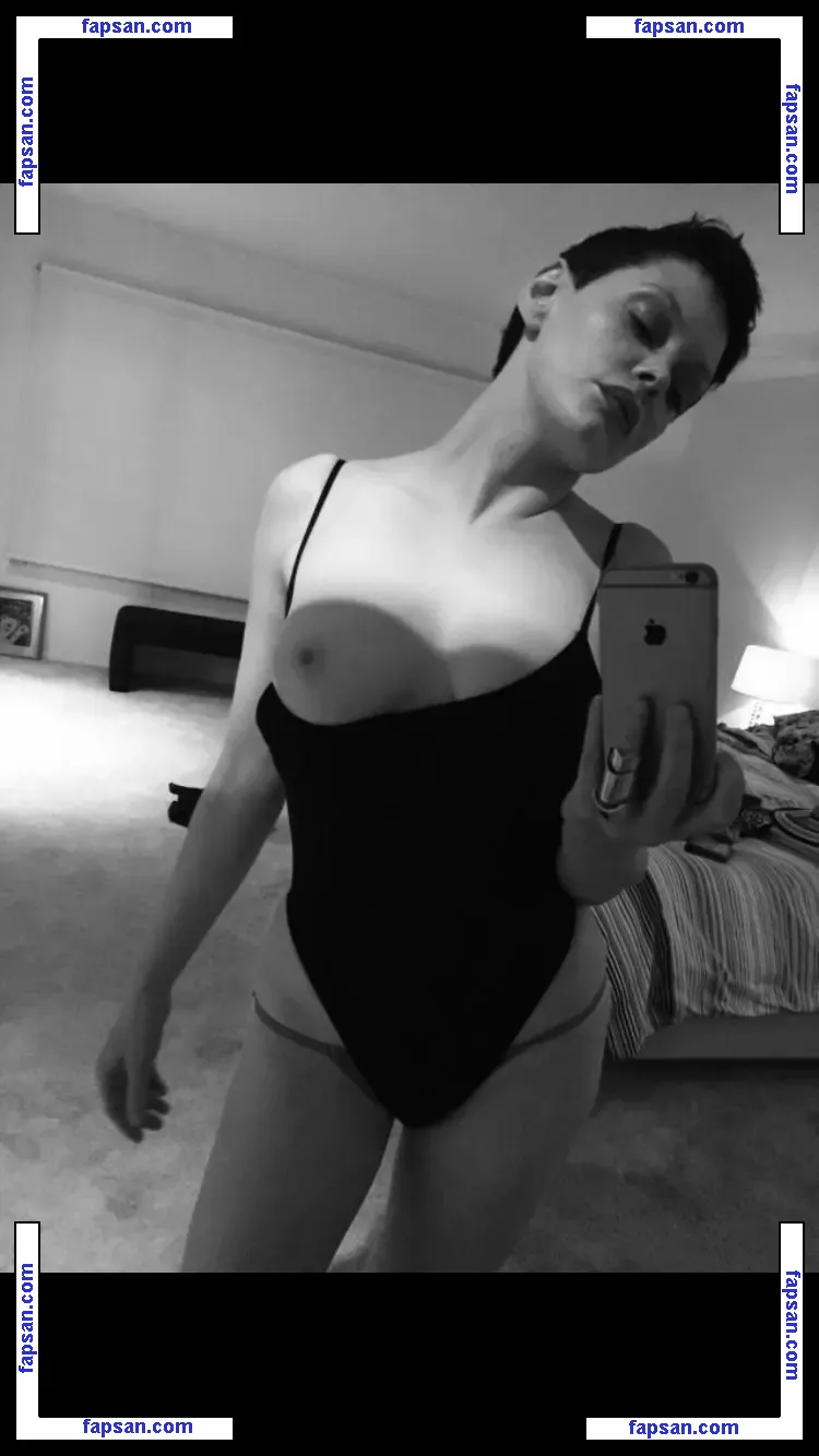 Rose McGowan nude photo #0907 from OnlyFans