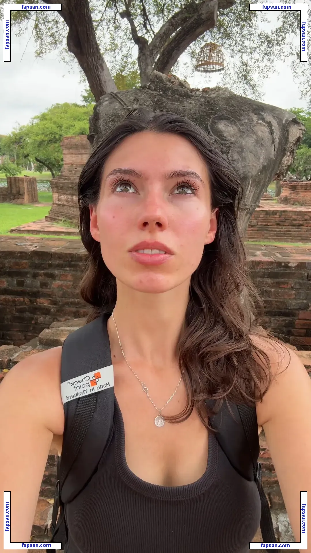 Roseannegarcia0 nude photo #0030 from OnlyFans