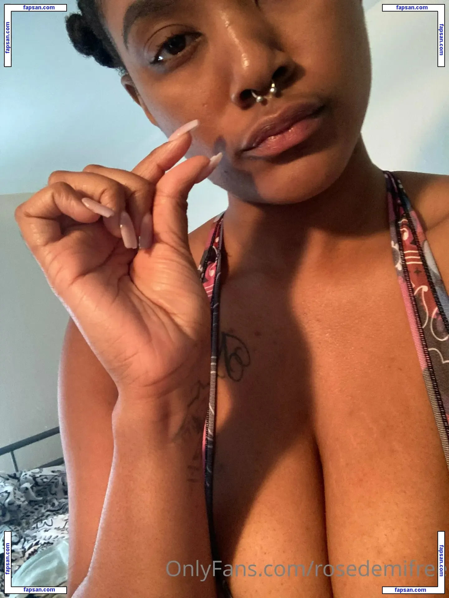 rosedemifree nude photo #0024 from OnlyFans