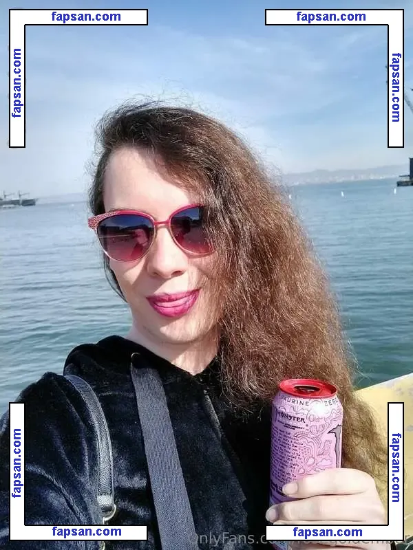 RoseGold Ember голая фото #0019 с Онлифанс