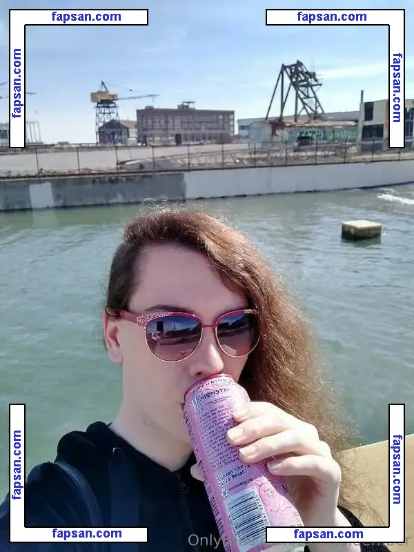 RoseGold Ember голая фото #0022 с Онлифанс