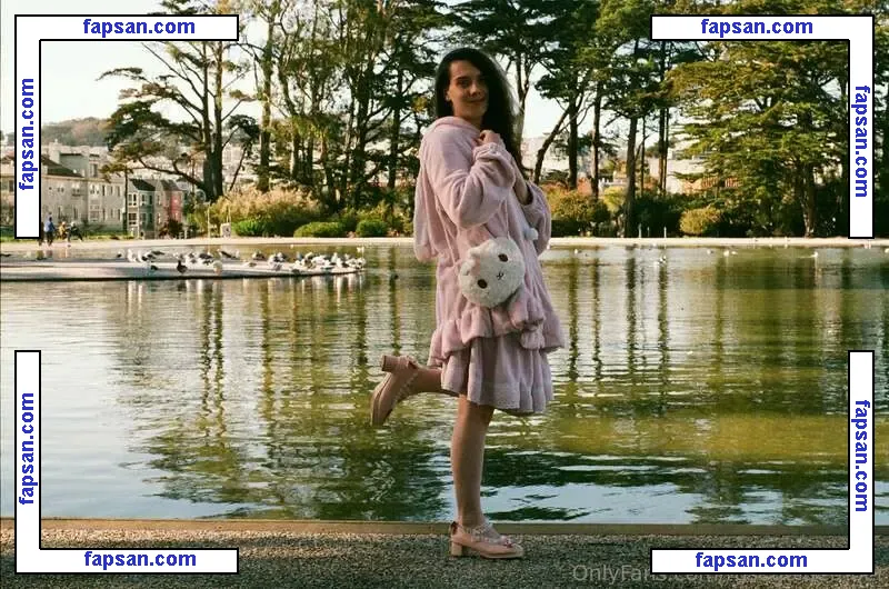 RoseGold Ember голая фото #0029 с Онлифанс