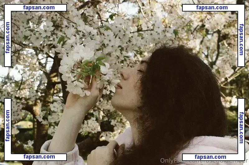 RoseGold Ember голая фото #0030 с Онлифанс