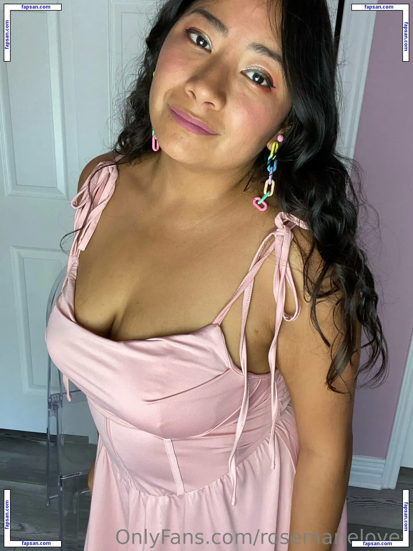 rosemarieloves / rosemarie_lovesxoxo nude photo #0066 from OnlyFans