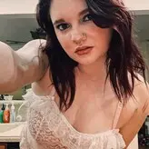 Roses And Buds голая #0011