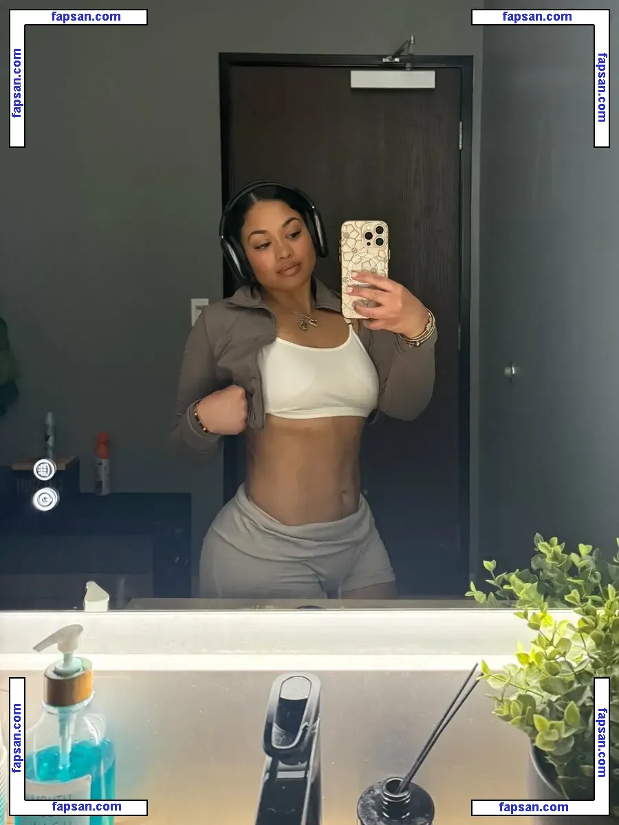 Rosey Royyal nude photo #0002 from OnlyFans