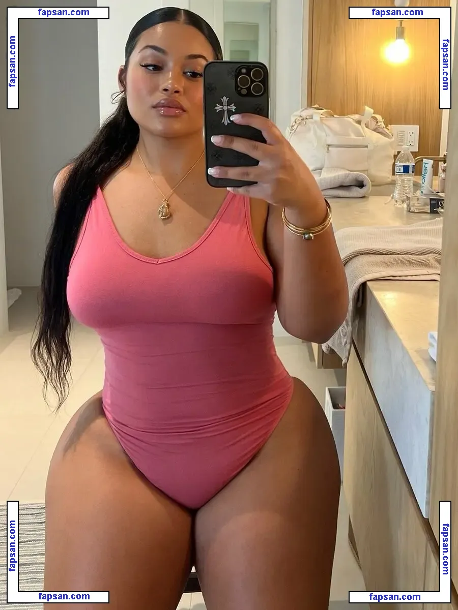 Rosey Royyal nude photo #0005 from OnlyFans