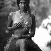 roshneee.e голая #0001