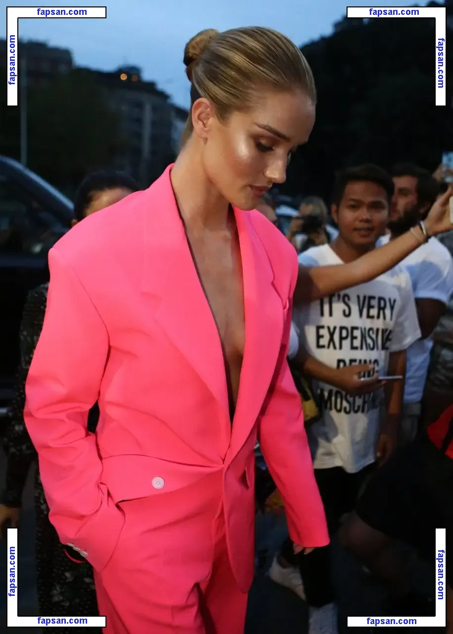 Rosie Huntington-Whiteley голая фото #0020 с Онлифанс
