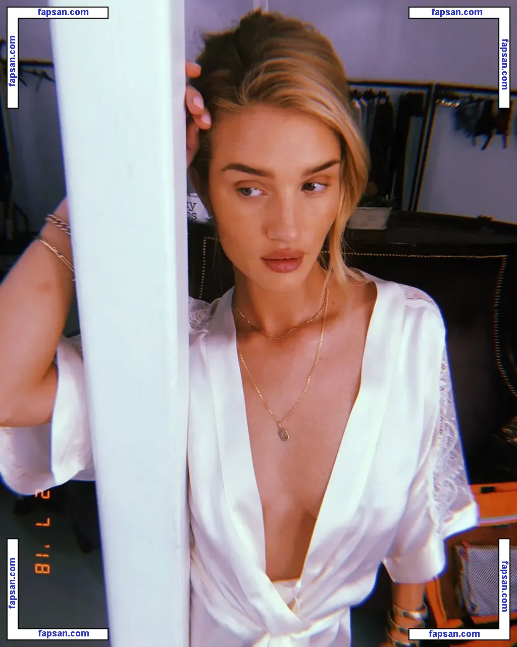 Rosie Huntington-Whiteley голая фото #0052 с Онлифанс