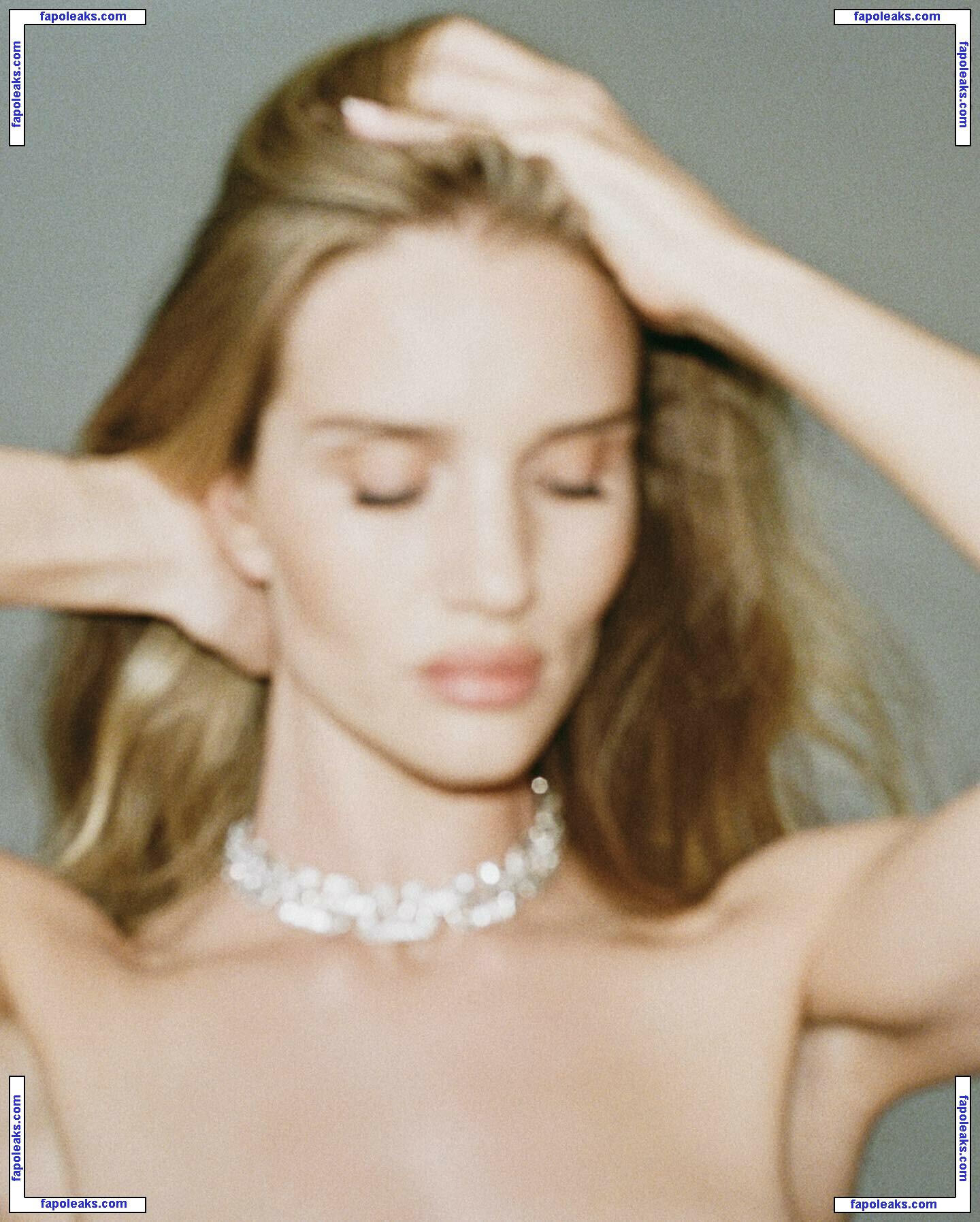 Rosie Huntington-Whiteley / rosiehw nude photo #1682 from OnlyFans