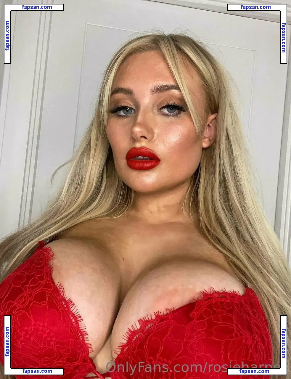 rosieharper nude photo #0054 from OnlyFans