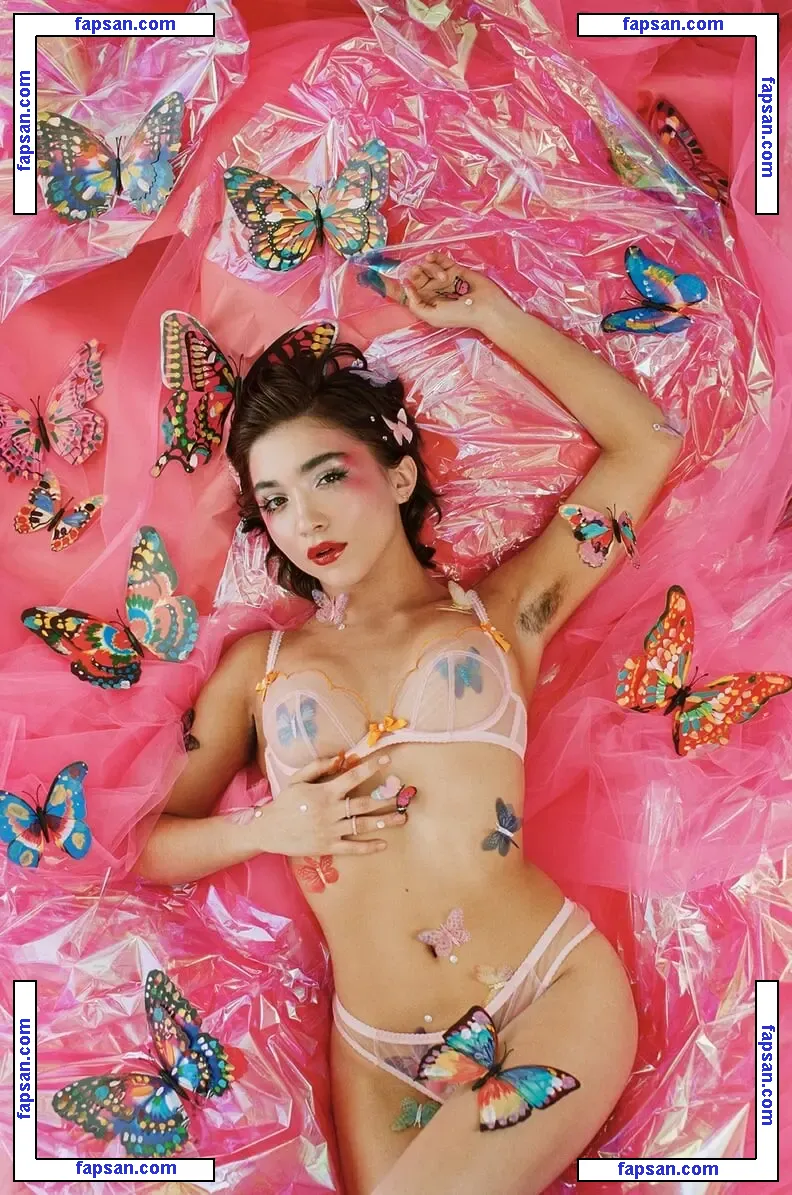 rowanblanchard nude photo #0011 from OnlyFans