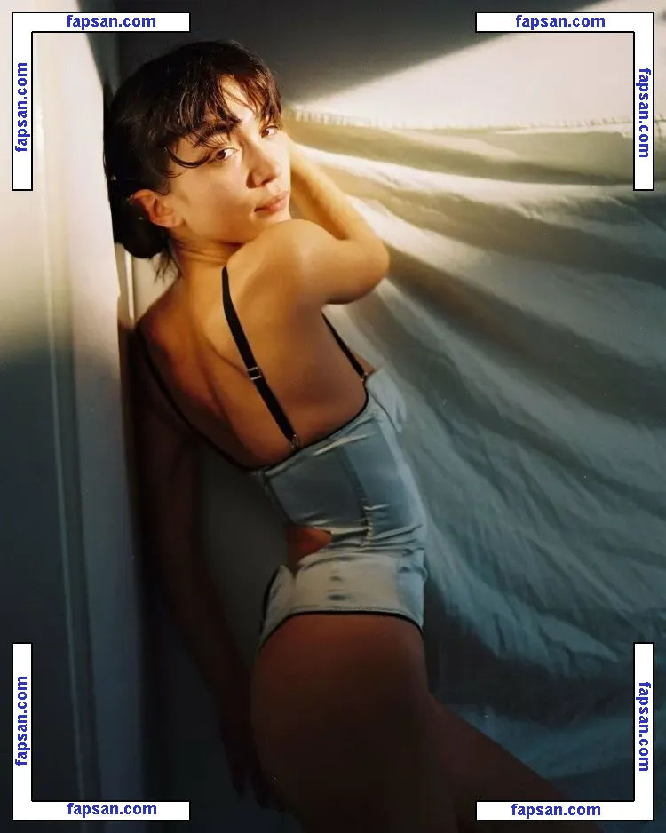 rowanblanchard nude photo #0017 from OnlyFans